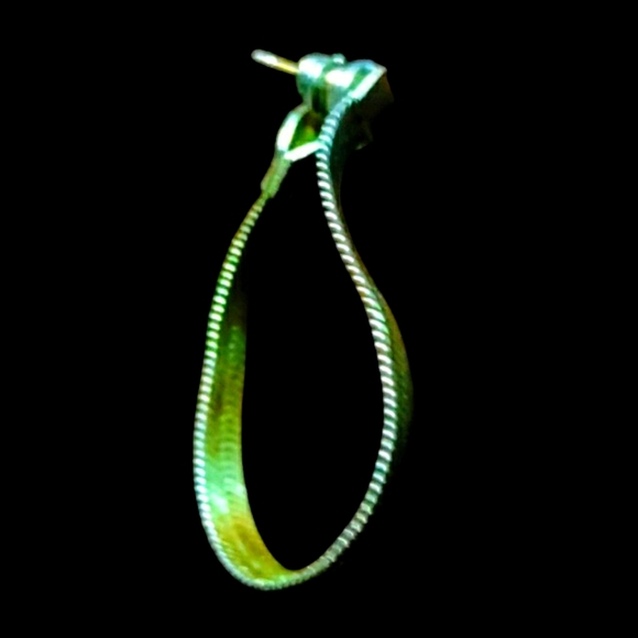 Earrings - Picture 2 of 3